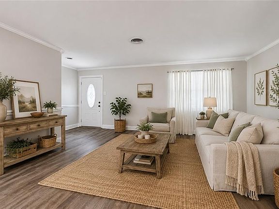 4th image of 1309 Madewood Rd