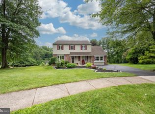 3 Lenape Cir, Royersford, PA 19468