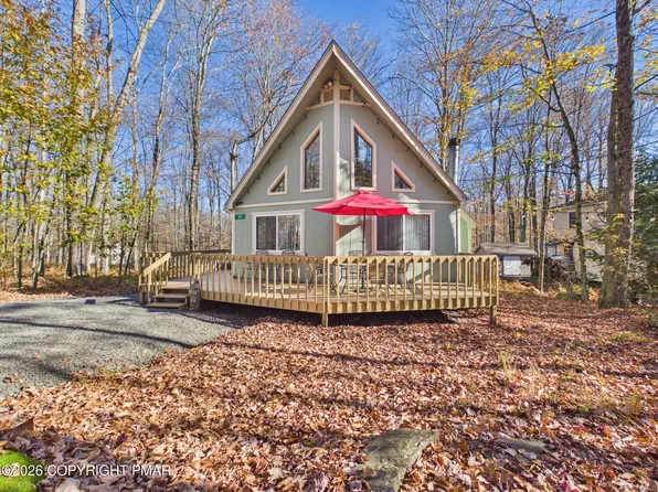 119 Moshannon Dr, Pocono Lake, PA 18347