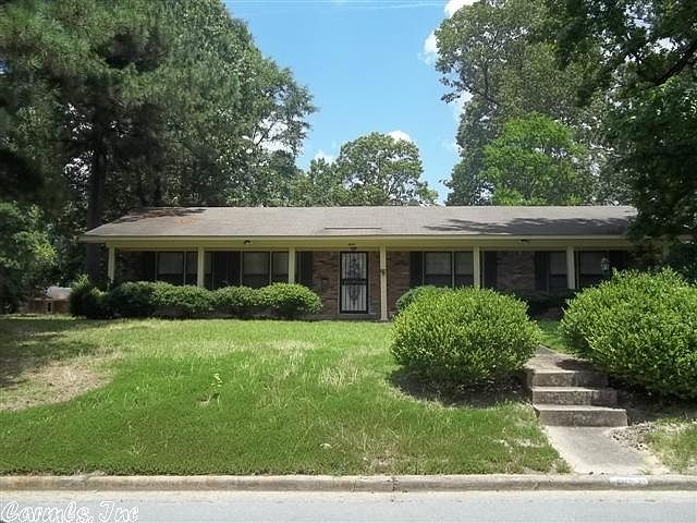 1st image of 4001 Peggy Ann Dr