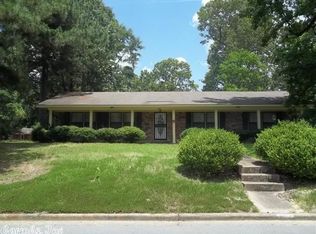 4001 Peggy Ann Dr, Pine Bluff, AR 71603