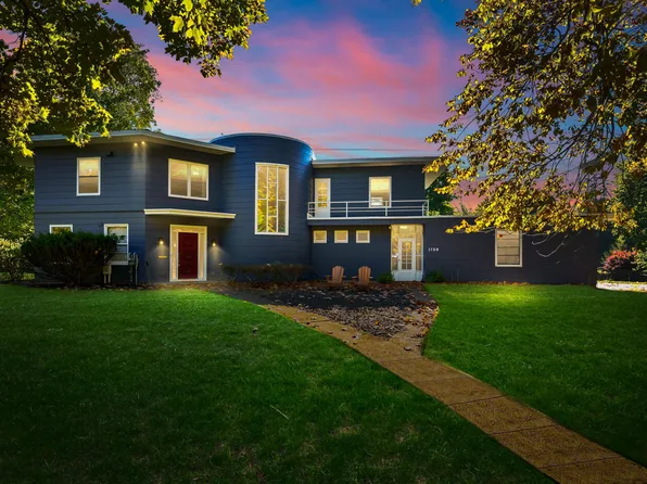 1739 Embury Rd, Kalamazoo, MI 49008