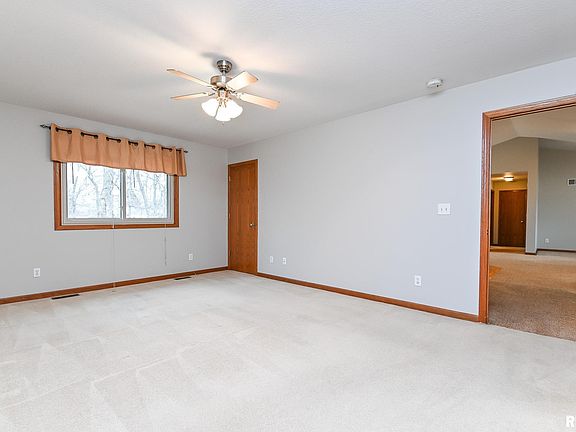 5th image of 206 Lexington Dr