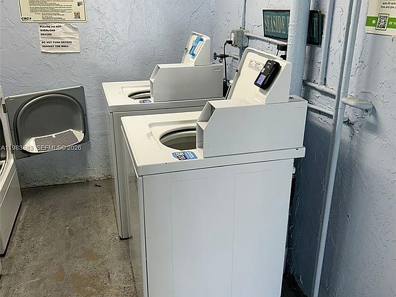 2nd image of 500 NE 2nd St APT 310