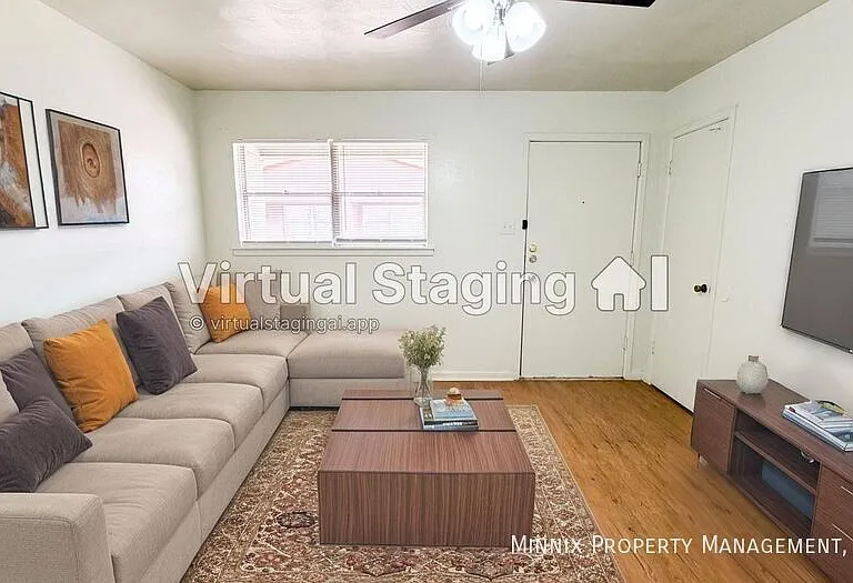 4610 52nd St #A — Photo 2