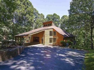 140 Lakeridge Dr, Spartanburg, SC 29302