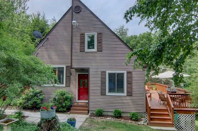 2nd image of 75 Tower Hill Rd