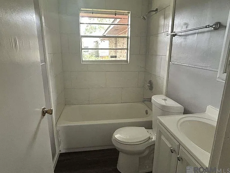 1538 Fig St — Photo 8