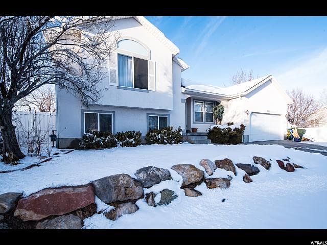1st image of 4856 W Park Wood Ct