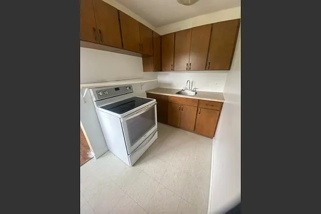 110 Breton Rd #22 — Photo 3