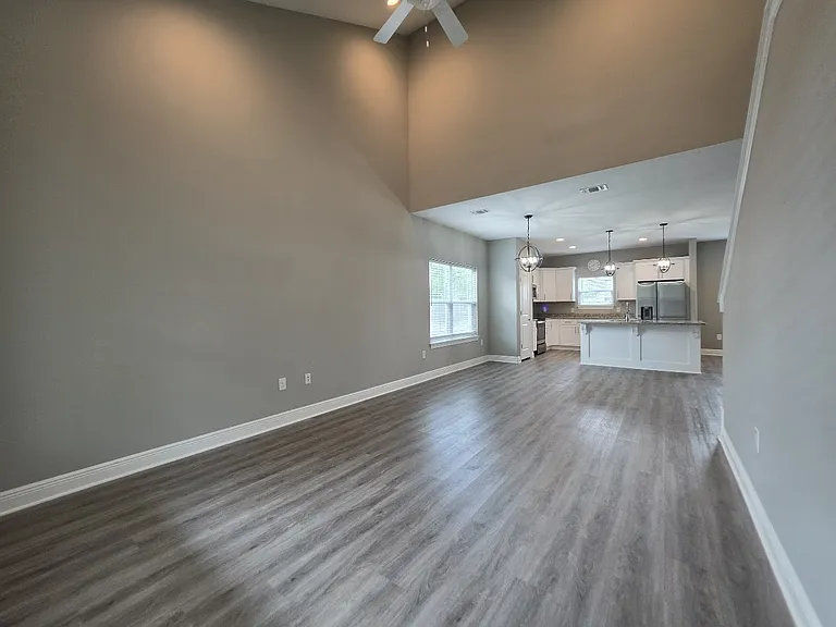2331 Hadleigh Hills Ct — Photo 4