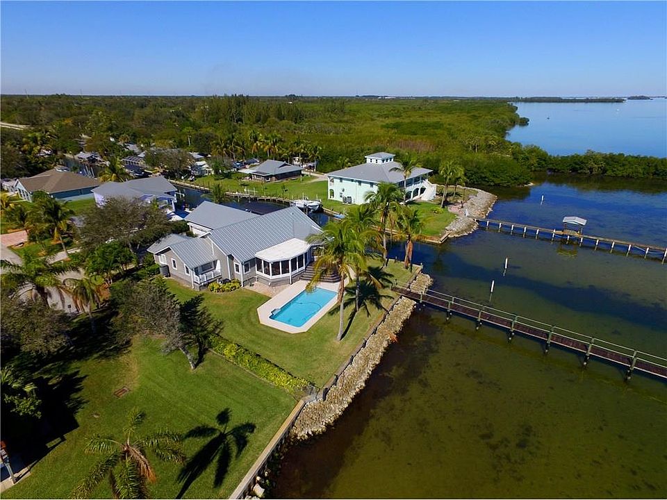 1st image of 496 Peninsula Dr