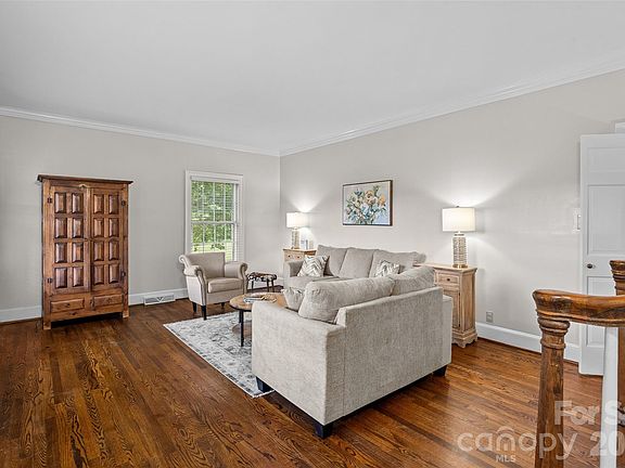5th image of 2520 Wooten Rd