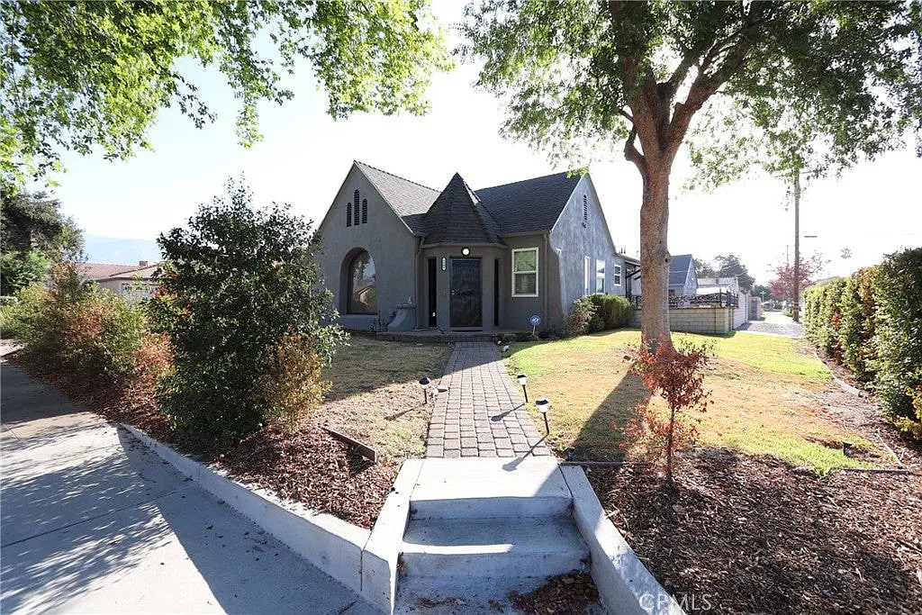 3 bed, 1459 sqft, $3,500 — Photo 1