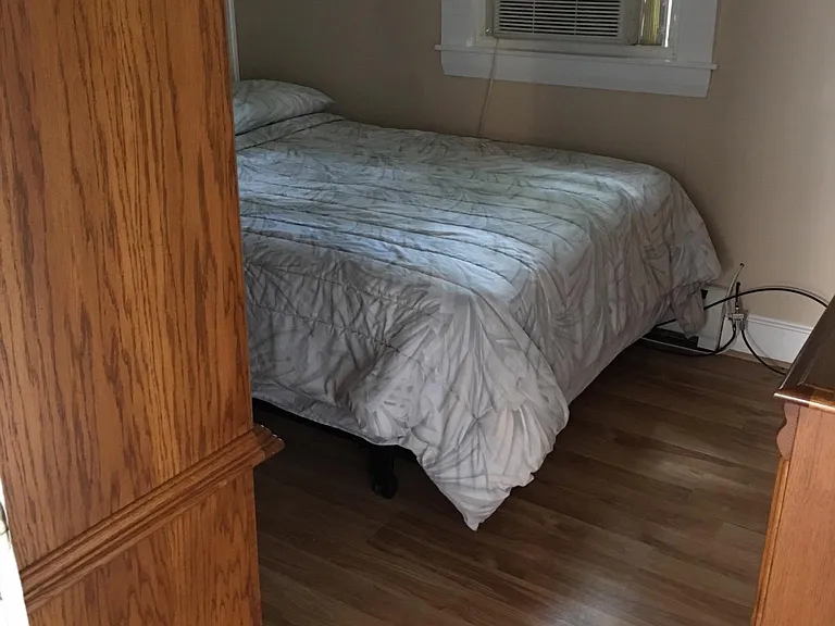 31 Ball Ave — Photo 11
