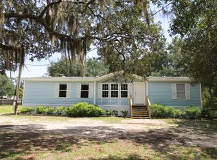 21 Autumn Ln, Panacea, FL 32346
