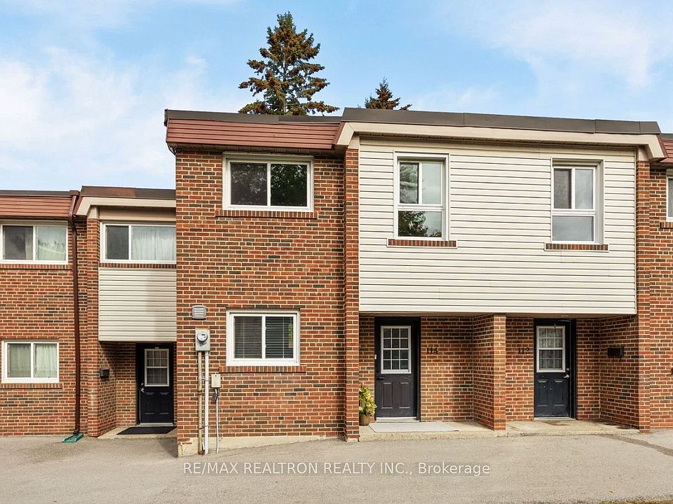1st image of 65 Godstone Rd #115