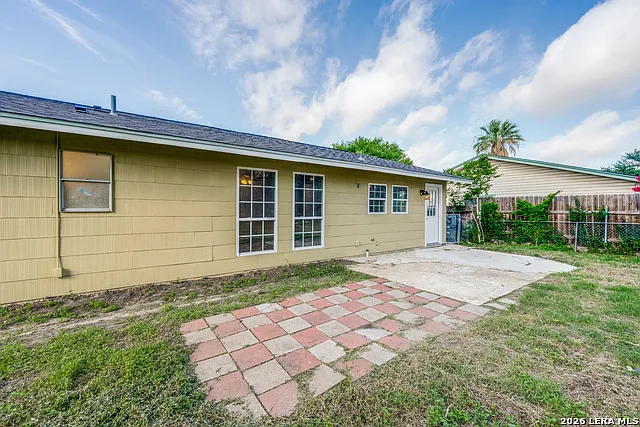 5611 Green Manor St — Photo 12
