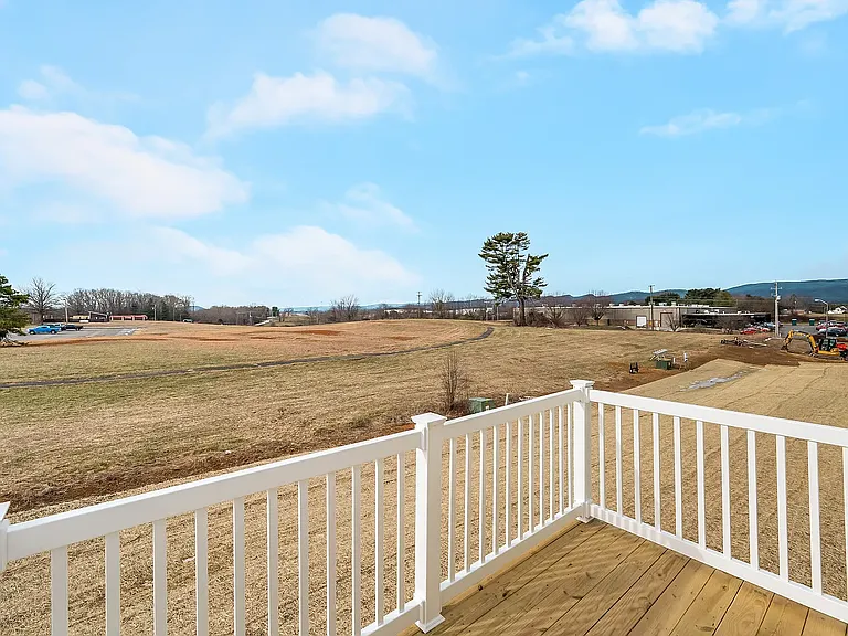 755 Fairview Rd #G — Photo 2