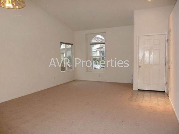 2nd image of 4634 Pheasant Ct