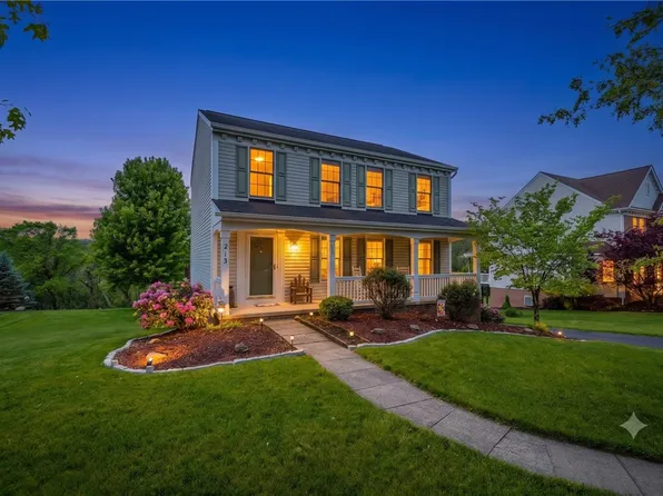 213 Walnut Dr, Eighty Four, PA 15330