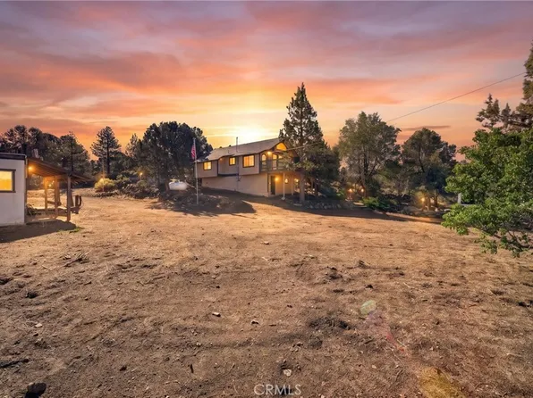 1627 Baldwin Lake Rd, Big Bear City, CA 92314