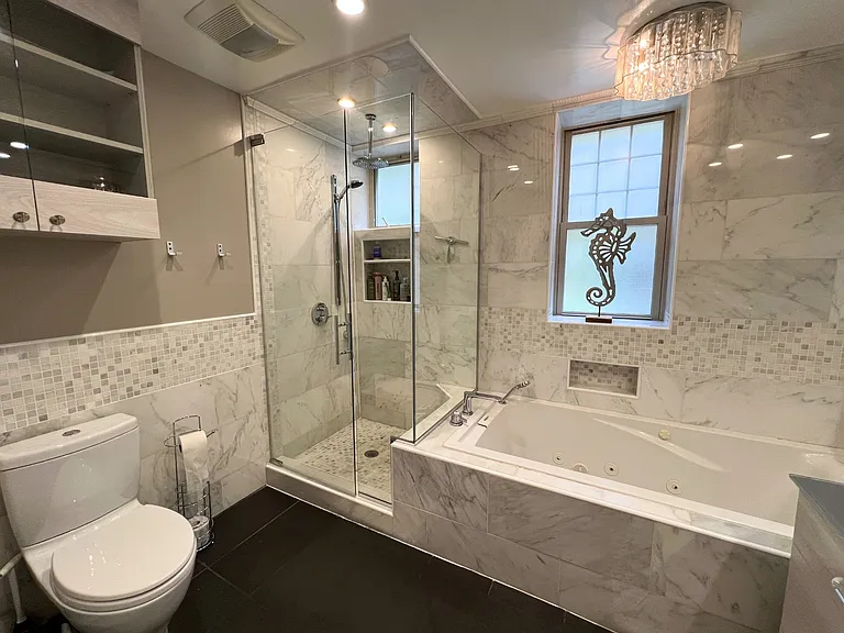3839 N Hamlin Ave #1 — Photo 5