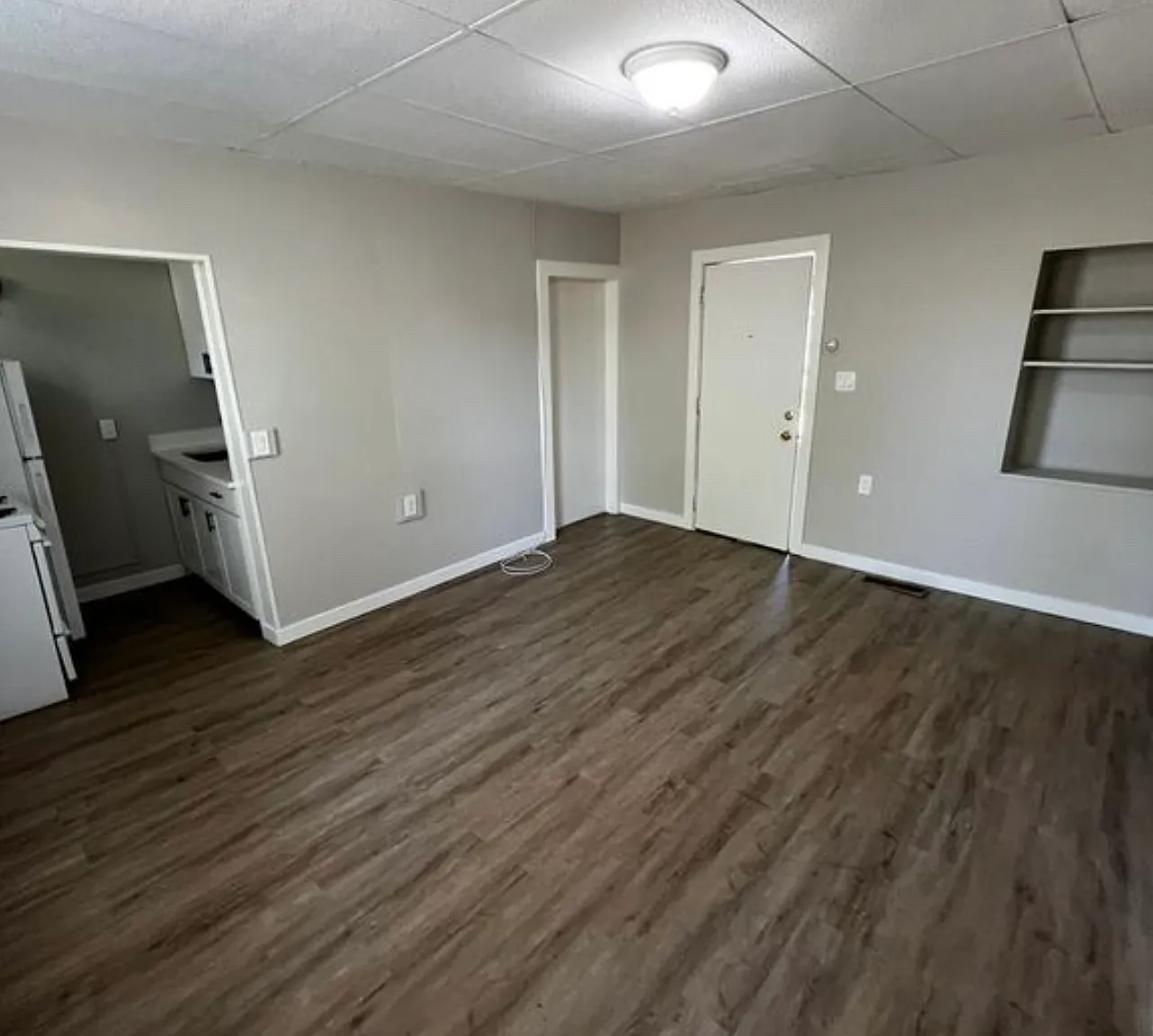 1 bed, 550 sqft, $1,025 — Photo 3