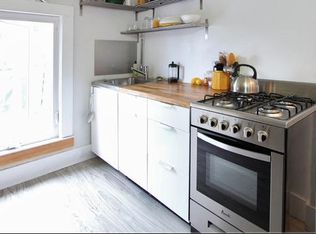 86 Quebec St APT 3, Portland, ME 04101