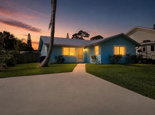3816 SE Middle St, Stuart, FL 34997