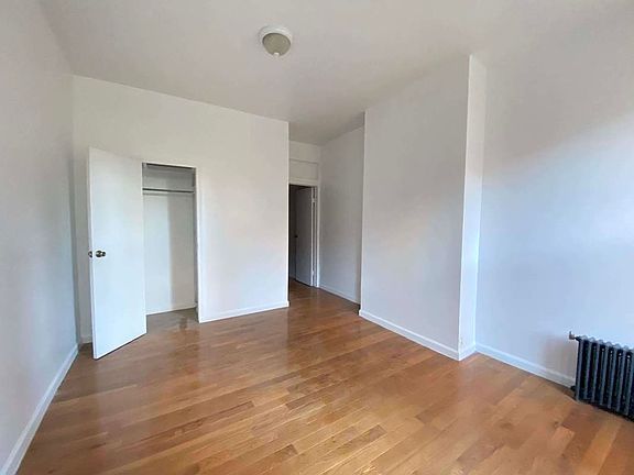 5th image of 1578 3rd Ave #4S
