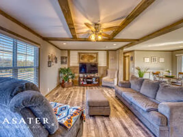 355 Locust, Diamond City, AR 72644