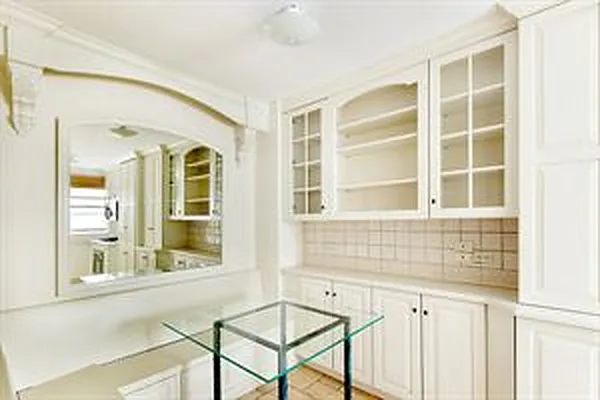 Sold by Douglas Elliman | media 25