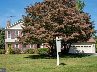 704 Covington Ct, Sykesville, MD 21784