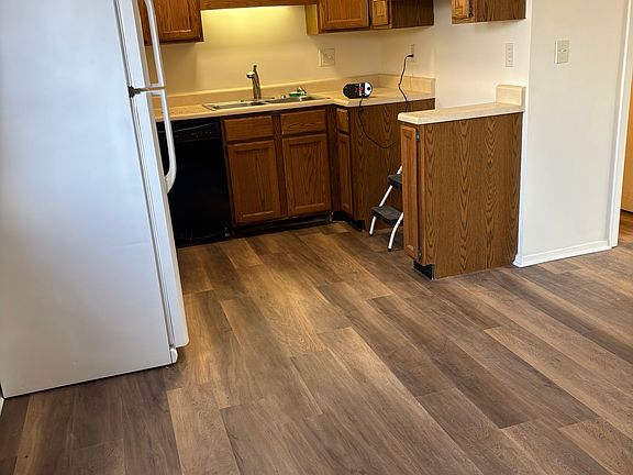 3rd image of 5218 Dorshire Dr