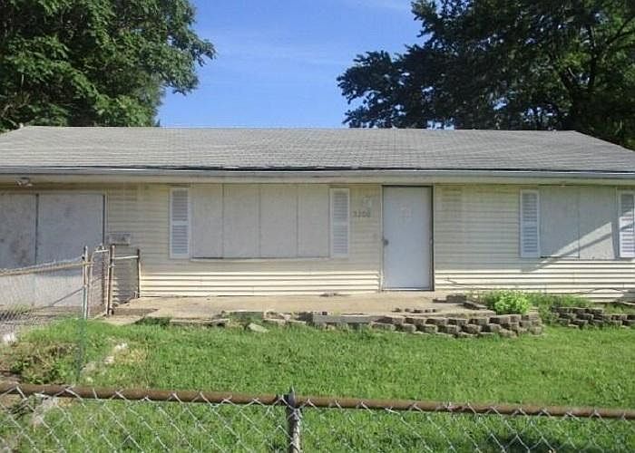 1st image of 3200 Orville Ave