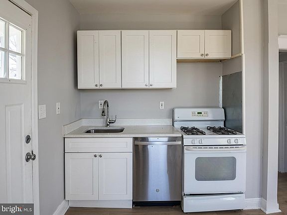 5th image of 6600 Hampnett Ave