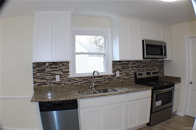 2nd image of 1907 Watts Ln