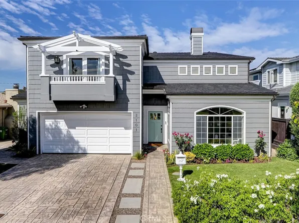 2101 Lynngrove Dr, Manhattan Beach, CA 90266