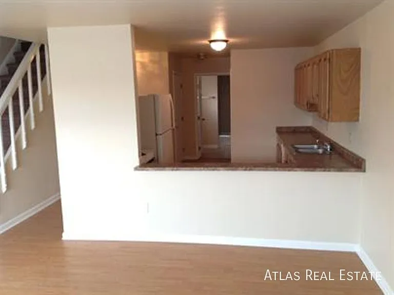 3210 W Longfellow Pl #A — Photo 11