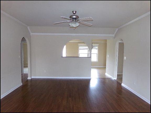 3rd image of 9 Daytona Dr