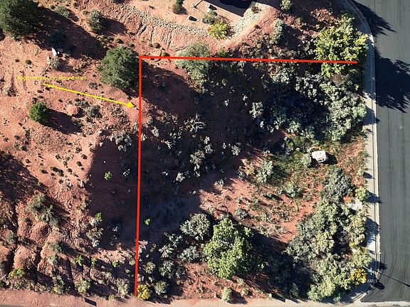 5th image of 129 S Sand Trap Cir