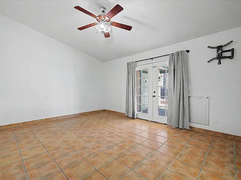 7992 S Lennox Ln — Photo 25