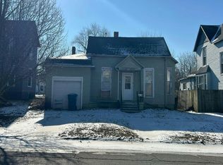 319 W Penn St, Hoopeston, IL 60942