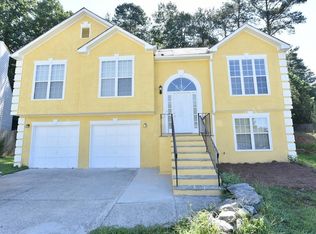 5210 Harbins Point Ln, Lilburn, GA 30047