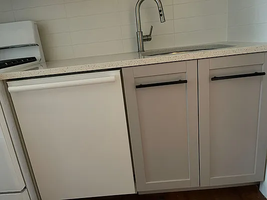 Rented by Corcoran | media 24