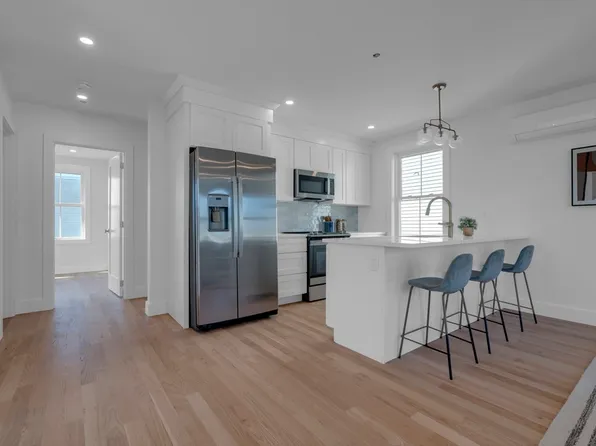 24 Elder St #3, Dorchester, MA 02125