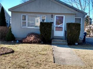 71 Merchant St, North Providence, RI 02911