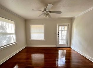 277 N 6th Ave, Upland, CA 91786