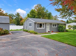 12 Kennedy Rd, Bellingham, MA 02019